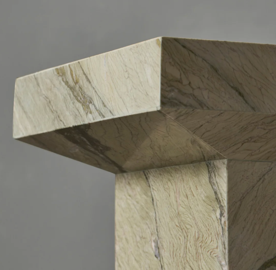 The KATNI Side Table